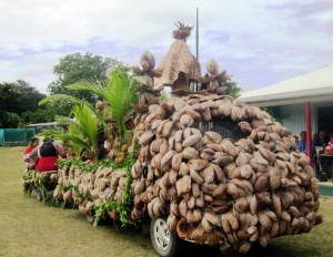 2013 Constitution Parade Float on Mauke